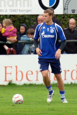 Neuer 2010.jpg