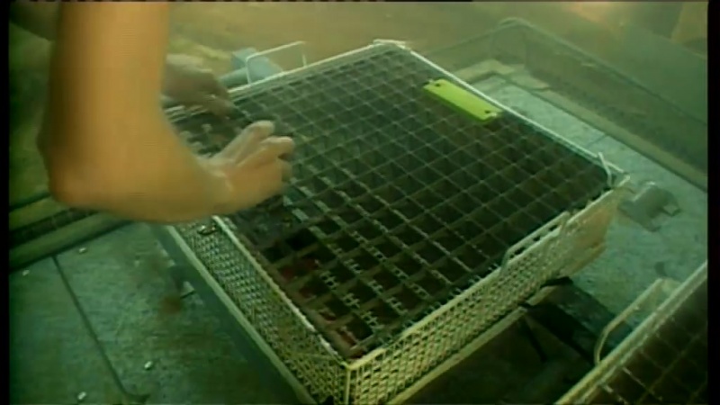 Файл:FB Решётчатые ящики.jpg